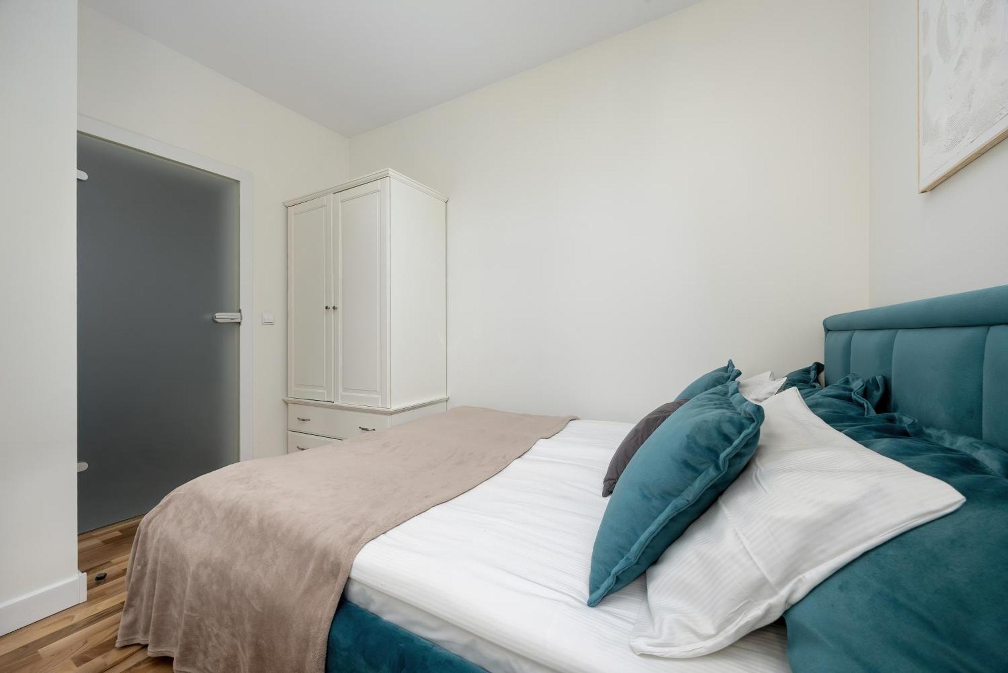 Apartment Rakowska Warsaw Wlochy By Noclegi Renters 外观 照片